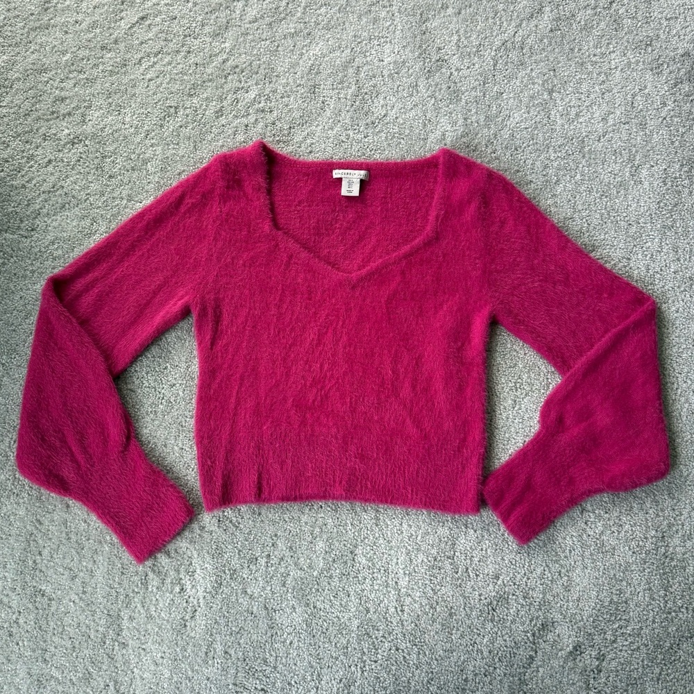 Hot Pink V-Neck Soft Fuzzy Sweater Size Large